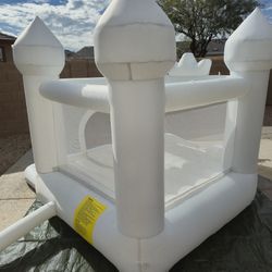 5ft By 5ft Bounce Housed - Used Twice