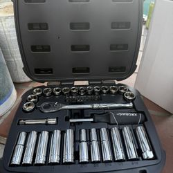 Brand New Mechanic Tool Set