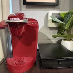Keurig & keurig Coffe Holder 