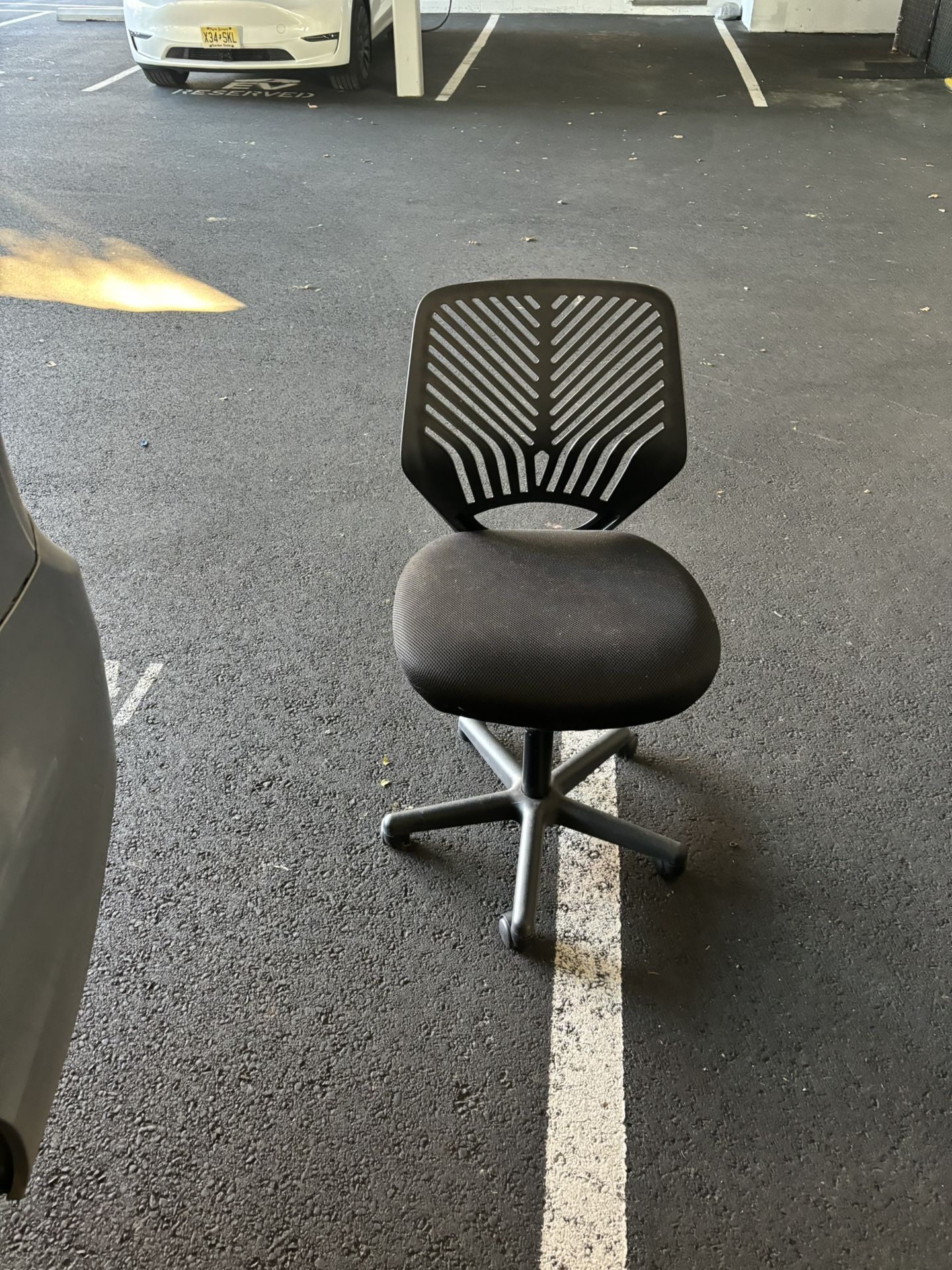 desk chair