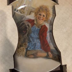 Annie & Sandy Collection