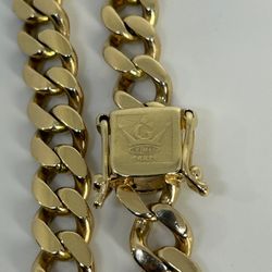 14k Gold Cuban Link Bracelet 