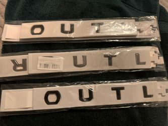 2022-2024 Mitsubishi Outlander Black Hood Emblem