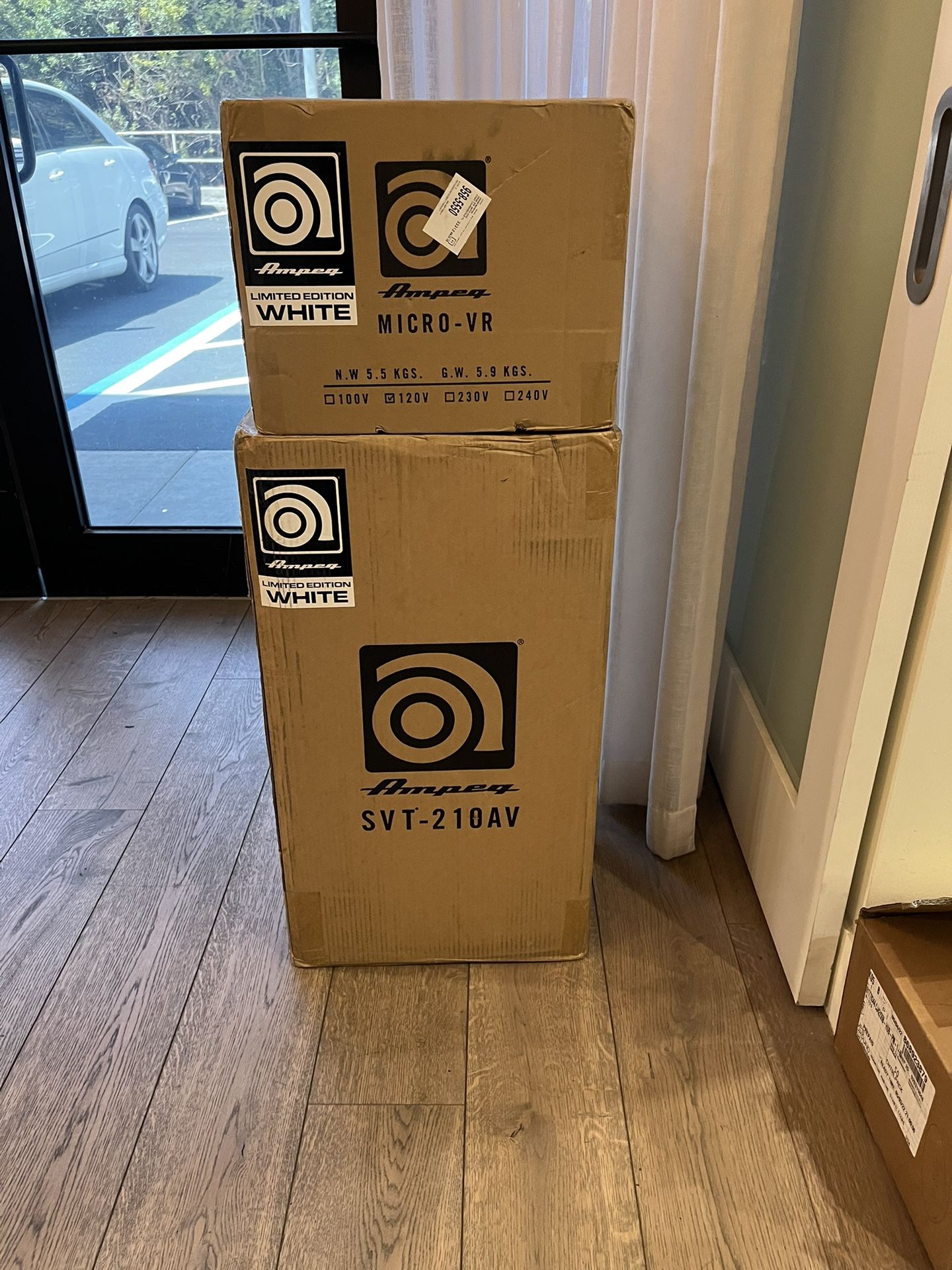 Ampeg, Microvr And Ampegg Av 210 Stack Open Box