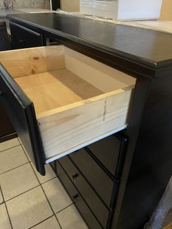 Dresser Black Finish heavy duty With EXTRA SUPPORT made from PINEWOOD JUMBO 10 DRAWERS DRESSER NOBODY BEATS OUR PRICES. for Sale in Los Angeles, CA - OfferUp Dresser Black Finish heavy duty With EXTRA SUPPORT made from PINEWOOD JUMBO 10 DRAWERS DRESSER NOBODY BEATS OUR PRICES. for Sale in Los Angeles, CA - OfferUp