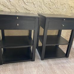 Pair of Black Nightstands - Local Delivery Available for a Fee - See My Items 😎