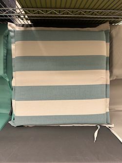 WHOLESALE · Dining Chair Seat Cushions - Lettuce Edge 2 Pack - Blue White - New · MOQ 15