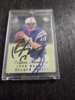 Payton Manning Rookie Auto Card