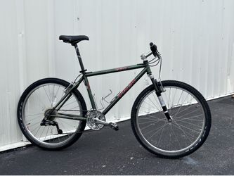 Vintage Trek 930 Singletrack USA MTB Commuter Bike