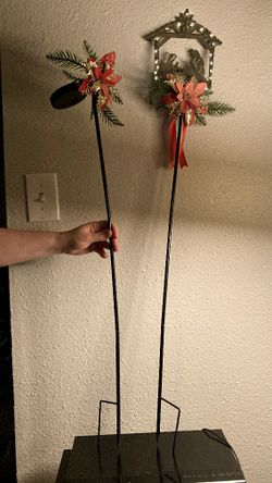 Christmas Solar Panel Stakes  Uses Battery 