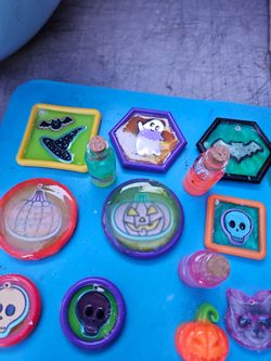 Halloween Glow in the Dark Keychains