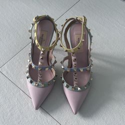 Valentino Pumps