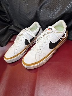 Nike Court Legacy DH3161-100 size 9