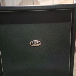 B-52 Tube Amp with Full Stack (Eight 12 inch Speakers)
