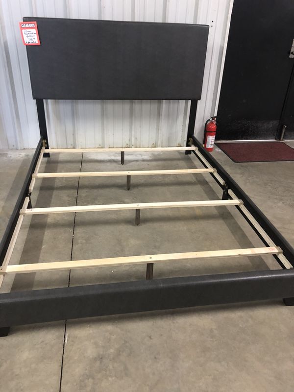 Quee Headboard And Footboard Rails 148 95 For In Charleston Quee Headboard And Footboard Rails 148 95 For In Charleston Sc Offerup