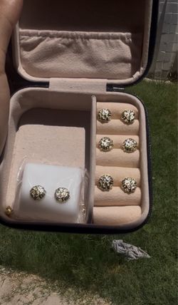Gold nuggets earrings