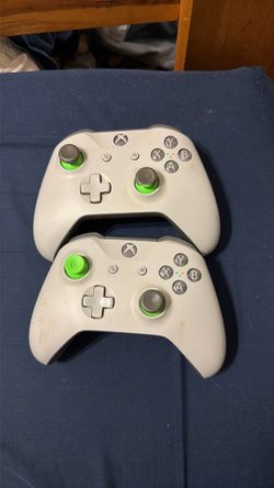 Xbox one controllers