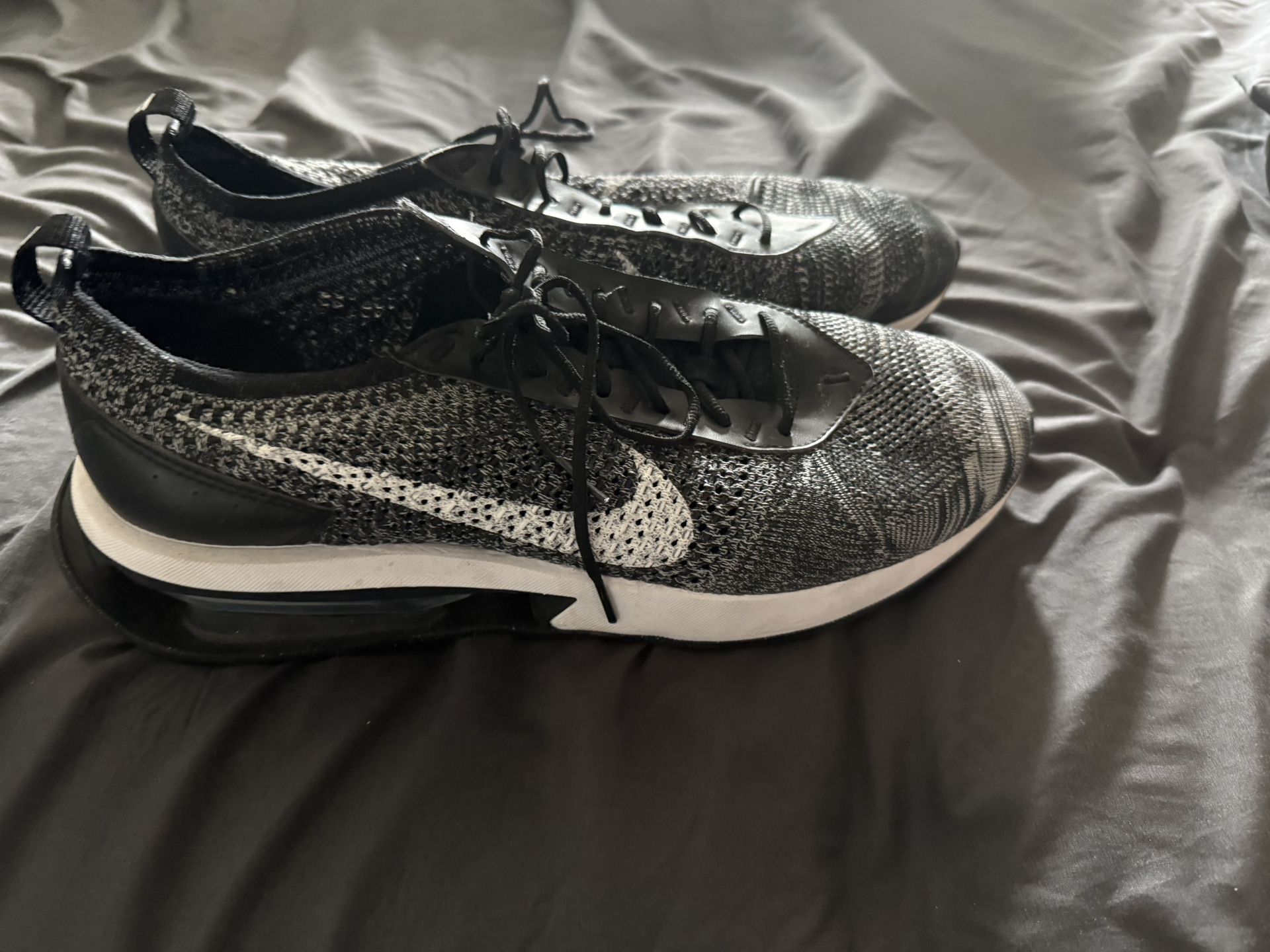 Men's Nike Air Max Running/casual Shoes Size 13 Men's