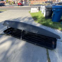 Thule Adventurer Rooftop Cargo Box 