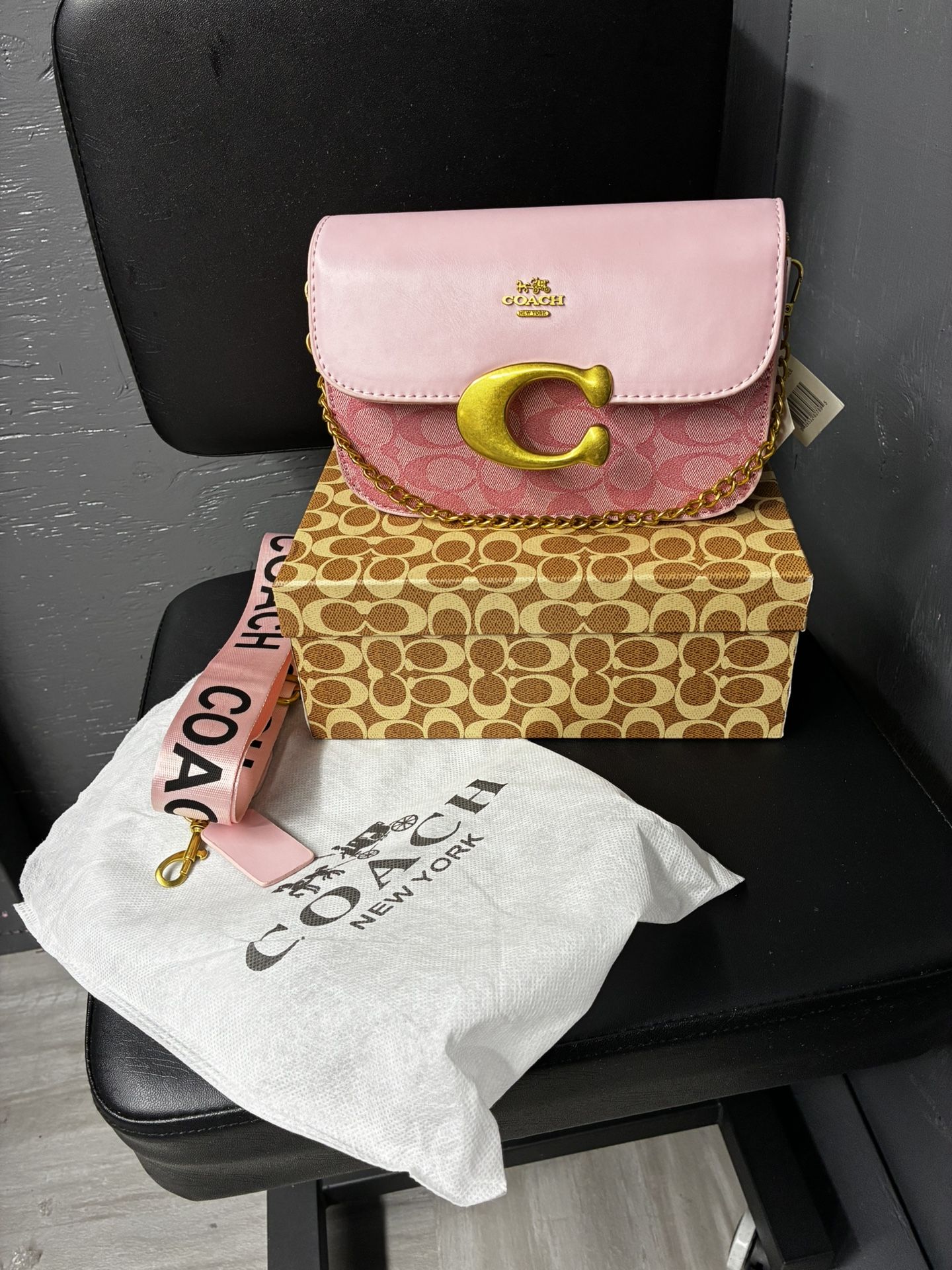 BRAND NEW IN BOX COACH BAG!!