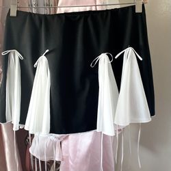 Mini Skirt 