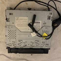 Kenwood KTV-719DVD , Body Only