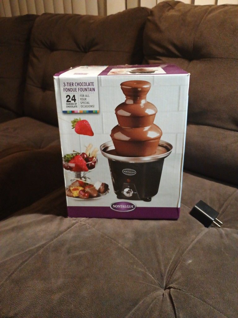 3 Tier Chocolate Fondue Fountain
