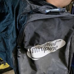 Aqua Alfred McAlpine, large black gym bag