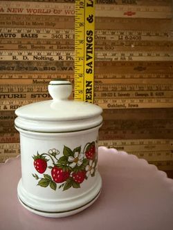 Vintage Ceramic Strawberry Canister Made in Japan READ BELOW Cash only firm No holds  Riggs and Lindsay  Vintage ceramic canister with a strawberry an