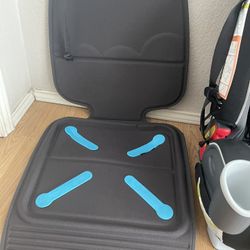 Munchkin Seat Guardian 