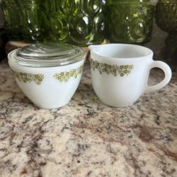 Pyrex Sugar And Creamer Set