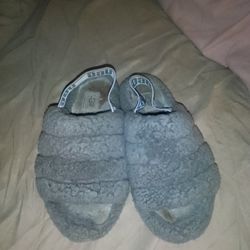 Women's Ugg Slippers Size 7