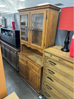 China Cabinet and Hutch, Cabinet Storage