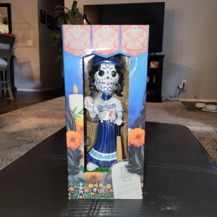 Dia De Los Dodger Bobble Head