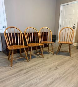 4 tan chairs