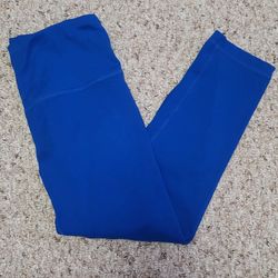 Vibrant Blue Capri Workout Leggings