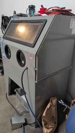 Skat blast sand blaster cabinet with humidifier dryer