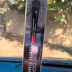 Smashbox Full Coverage Shadow Brush