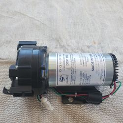 Rv Delivery Pump DDp550 VoltaGe 24v   0pen Flow 3.5Gpm