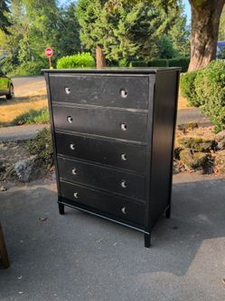 5 drawer black dresser