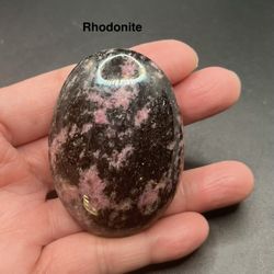 Rhodonite Genuine Palm Stone from Madagascar 105g