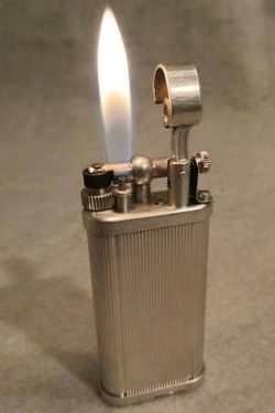 Vintage Dunhill Unique Lift Arm Lighter