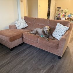 Couch Ashley Furniture 