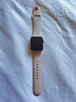 Apple Watch Series 3, Rose Gold (38 MM) Excellent Cosmetic Condition (Locked)