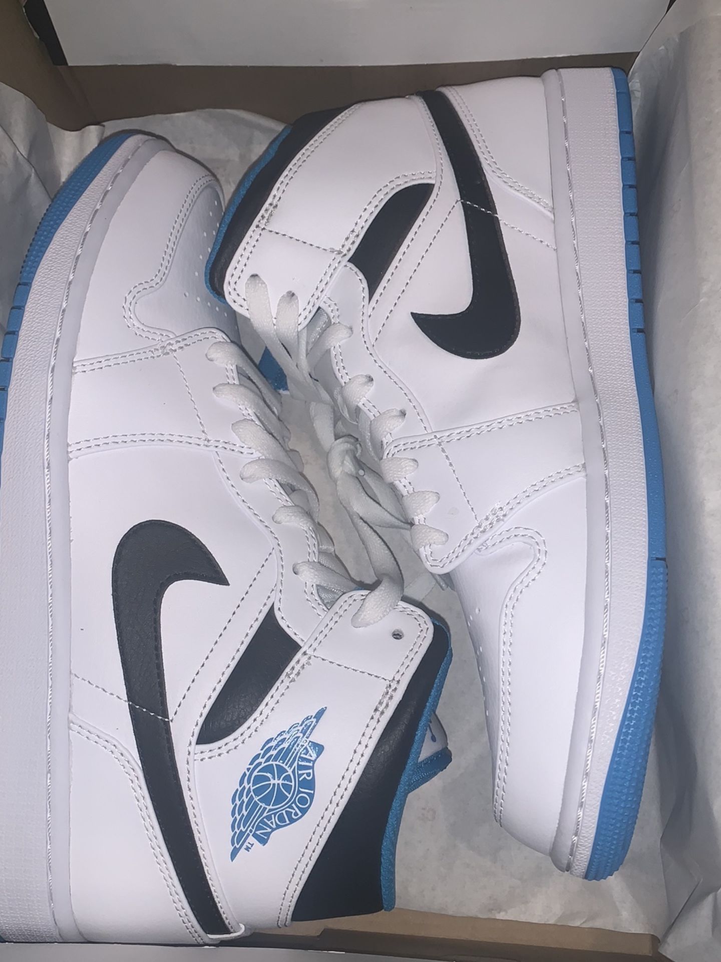 Jordan 1 Mid Blue Laser