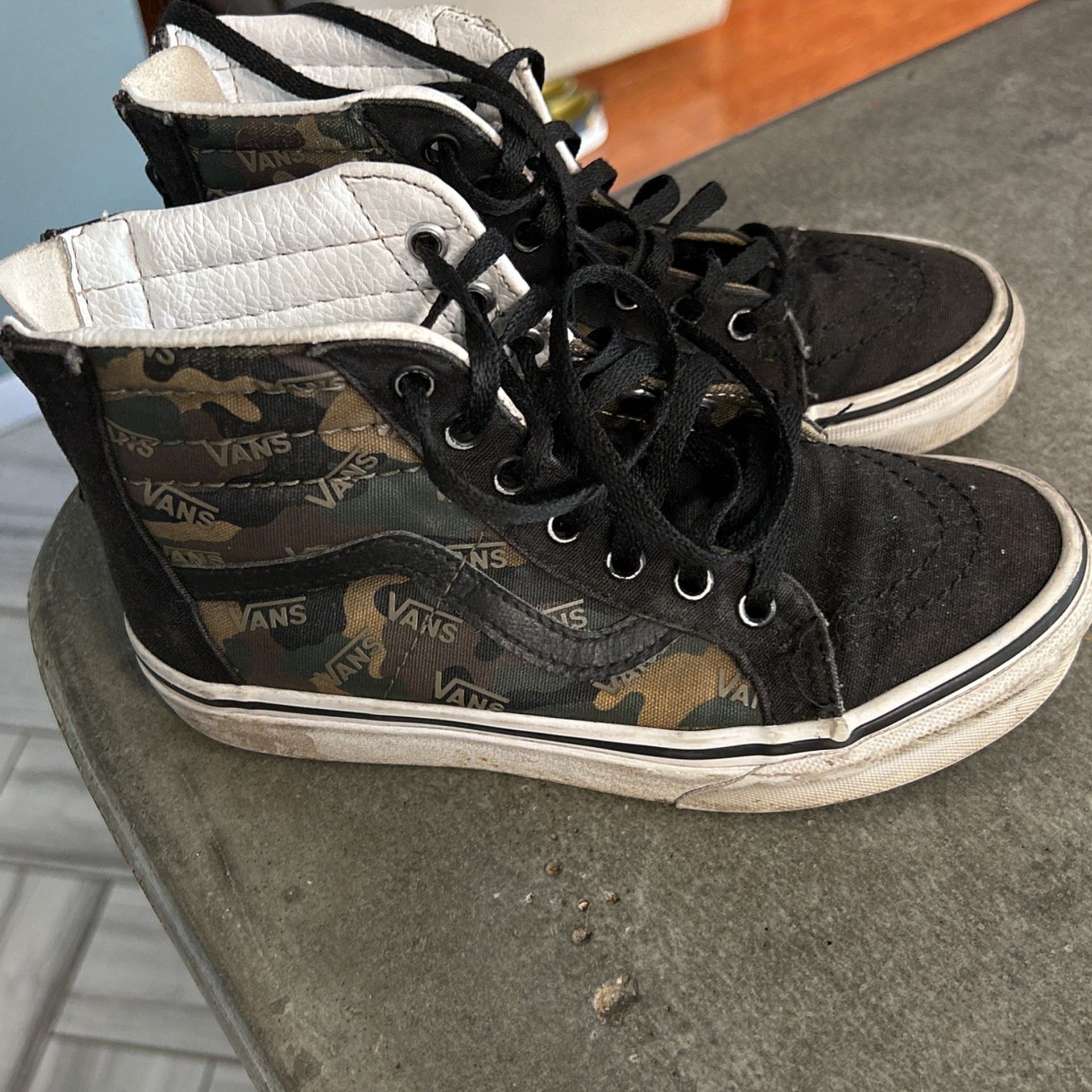 Vans Kids Shoe Size 2