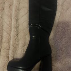 Black High Heel Boots 