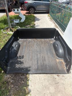 Ram 1500 bed liner 6 foot
