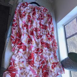 5 Dresses Used Once Great Condition