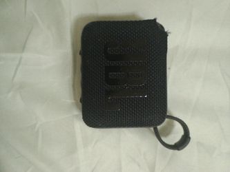 Jbl go4